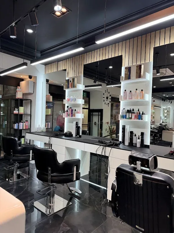 MEDIVINE SALON — Hairdresser in Birmingham